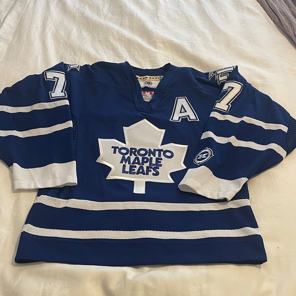 Toronto Maple Leafs Blue Hockey Jersey